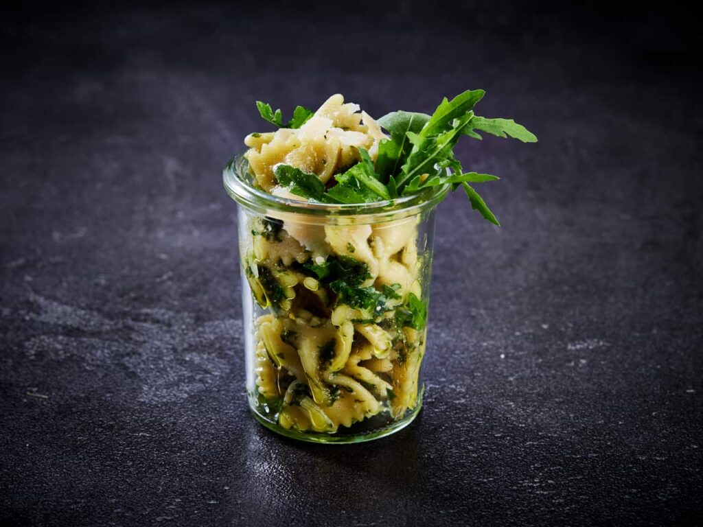 Homestyle Pasta Genovese im Glas