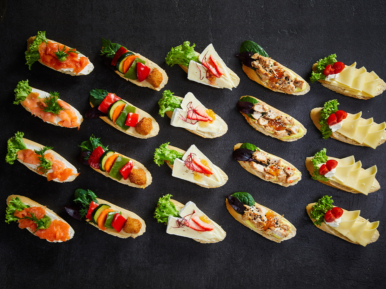 Canapés mit Baguette - 20er Variation