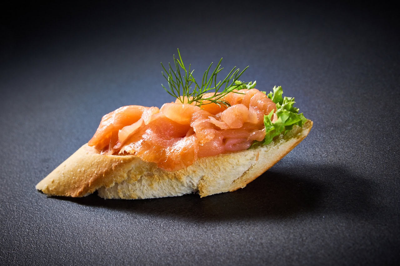 Canapés mit Baguette - Räucherlachs 10er