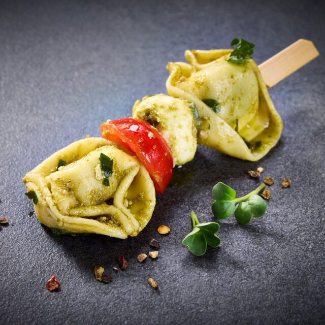 Ricotta-Spinat-Tortelloni mit Mozzarella