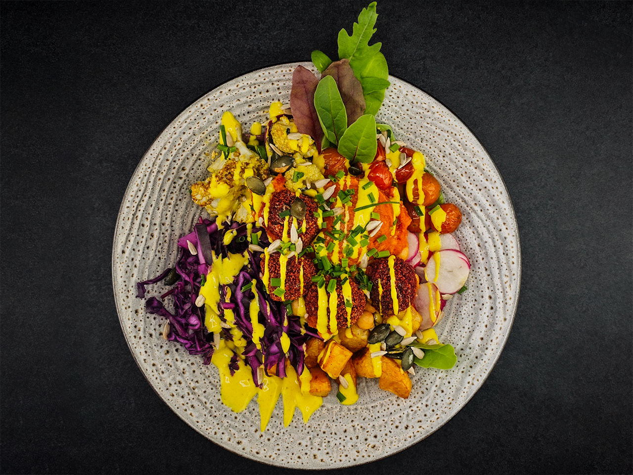 Funky Falafel Salat