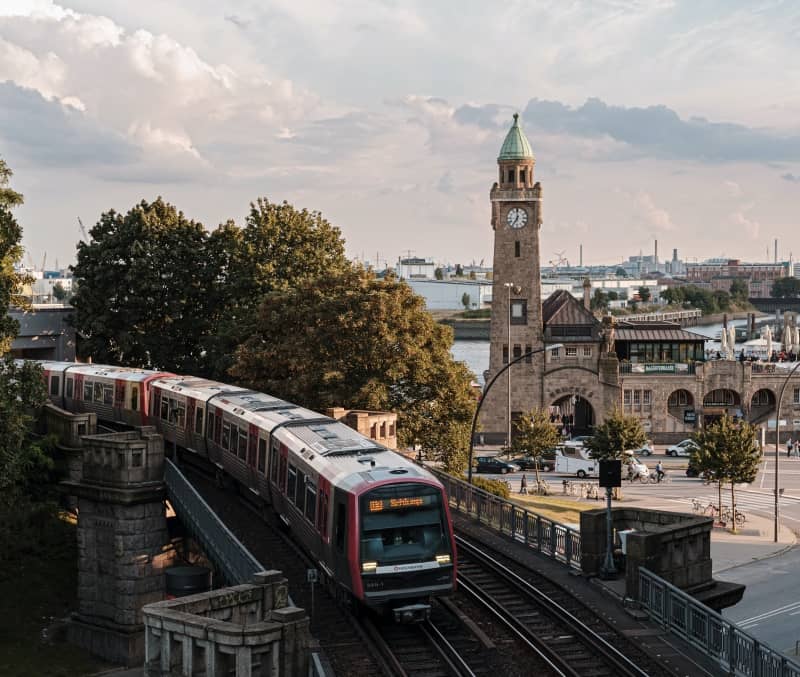 sverpflegung-hamburg-landungsbruecken